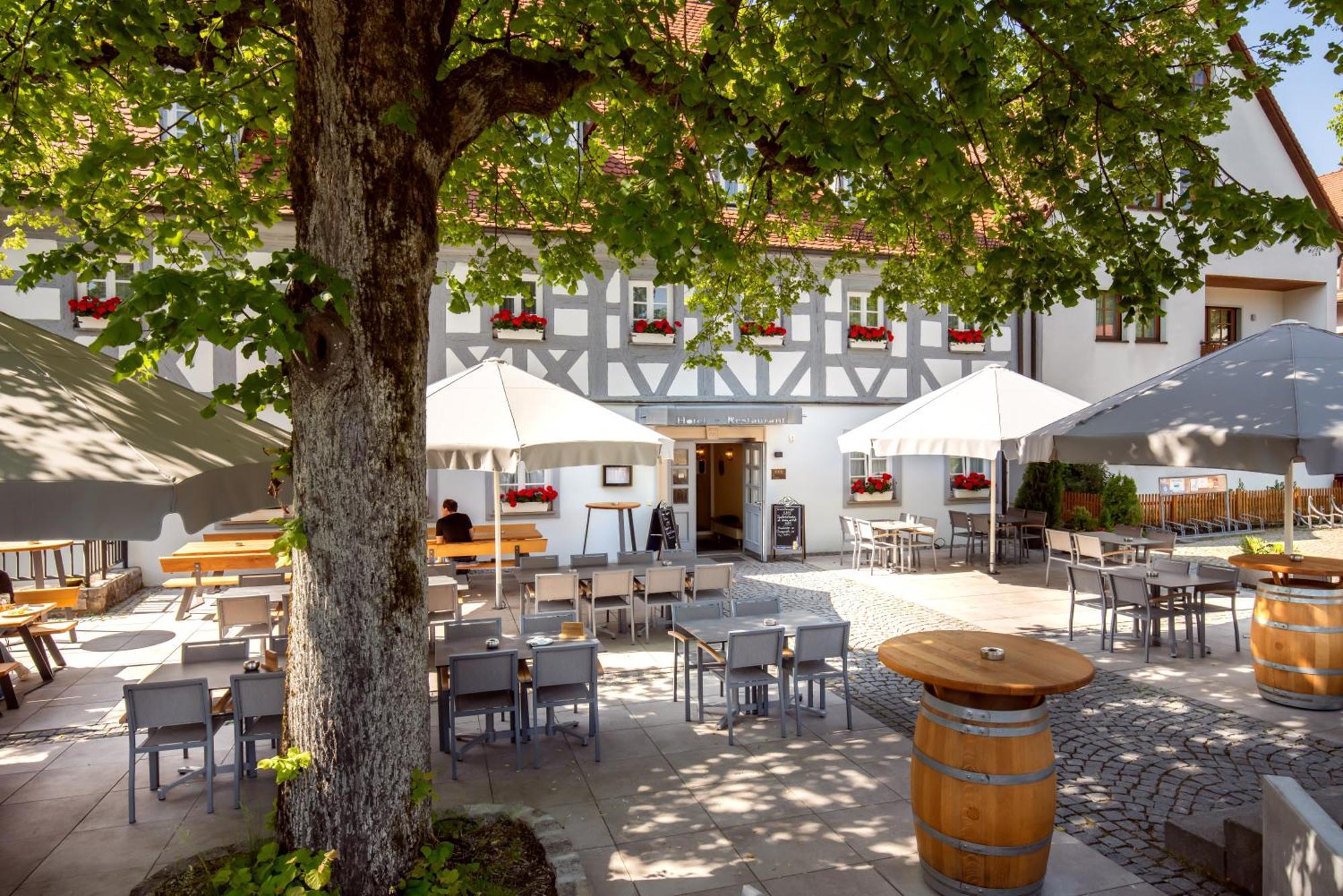 海力根思塔德尔霍夫酒店-餐厅 Heiligenstadt in Oberfranken 外观 照片
